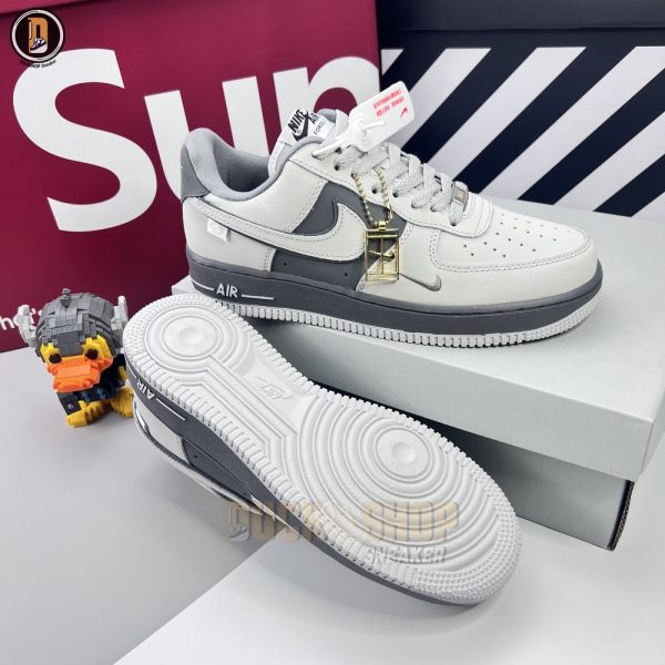 Giày Nike Air Force 1 07 Low Dark Grey Metalliic Gold Siêu Cấp - Hình ảnh 3