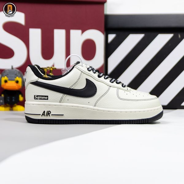 Giày Nike Air Force 1 Low Supreme Beige Black