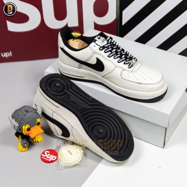Giày Nike Air Force 1 Low Supreme Beige Black - Hình ảnh 10