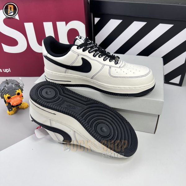 Giày Nike Air Force 1 Low Supreme Beige Black - Hình ảnh 3