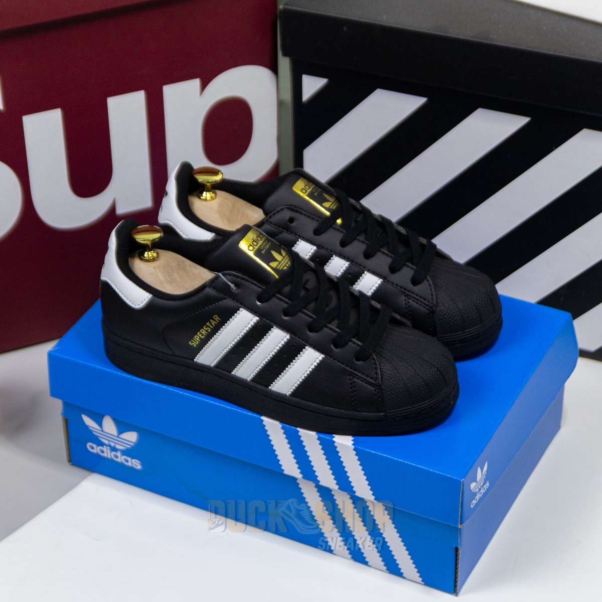 Alternative view of Giày Adidas Superstar Core Black White