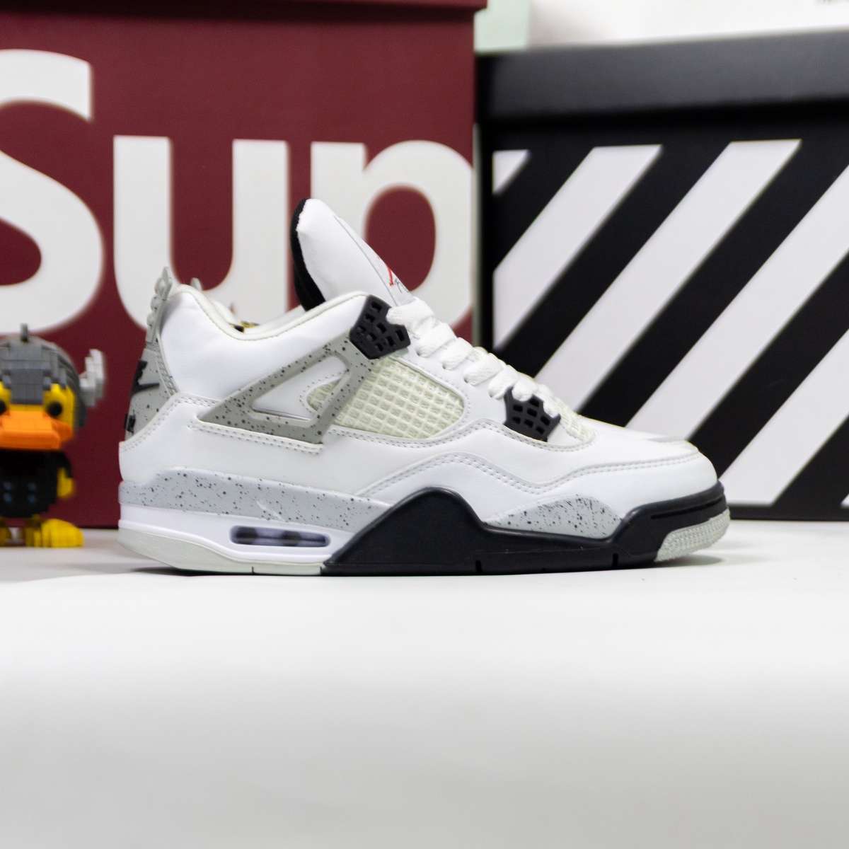 Giày Nike Air Jordan 4 Retro White Cement