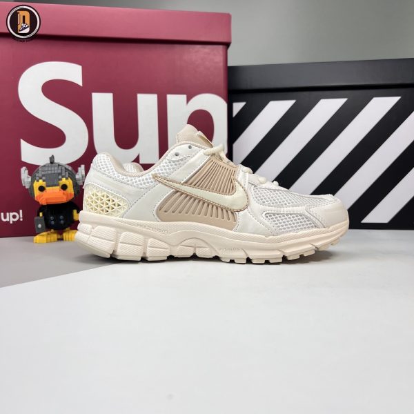 Giày Nike Air Zoom Vomero 5 Light Orewood Brown