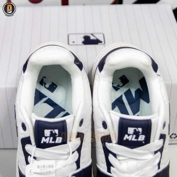 Giày MLB Korea Chunky Liner Classic Mono New York Yankees Navy - Ảnh 8