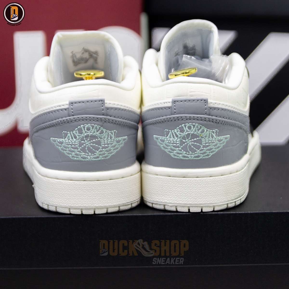 Giày Nike Air Jordan 1 Low Sail Light Smoke Grey - Ảnh 8