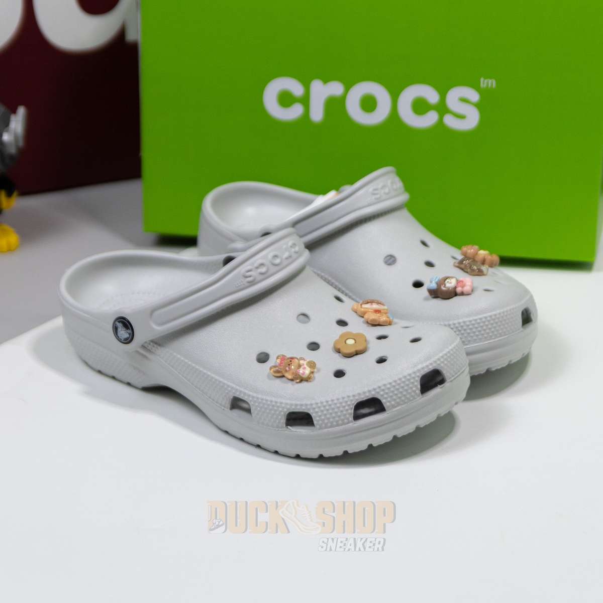Alternative view of Dép Sục Crocs Classic Clog FROSTED GRAPE
