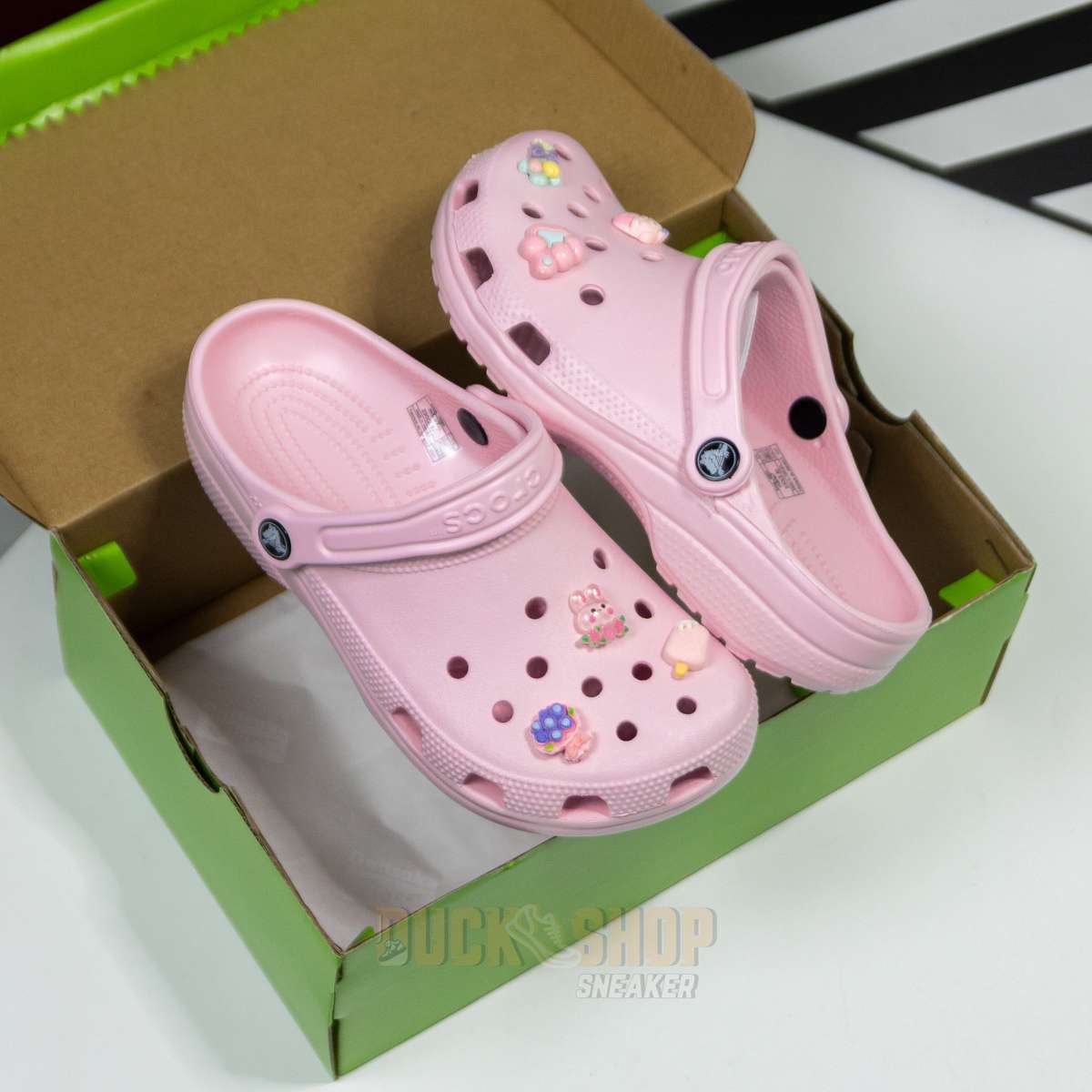 Alternative view of Dép Sục Crocs Classic Clog Quartz