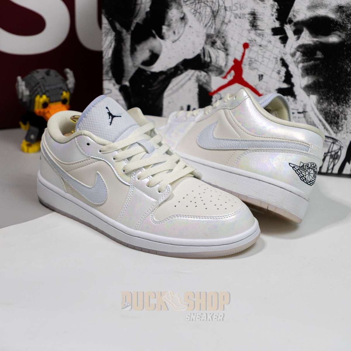 Giày Nike Air Jordan 1 Low Year of the Snake - Ảnh 4