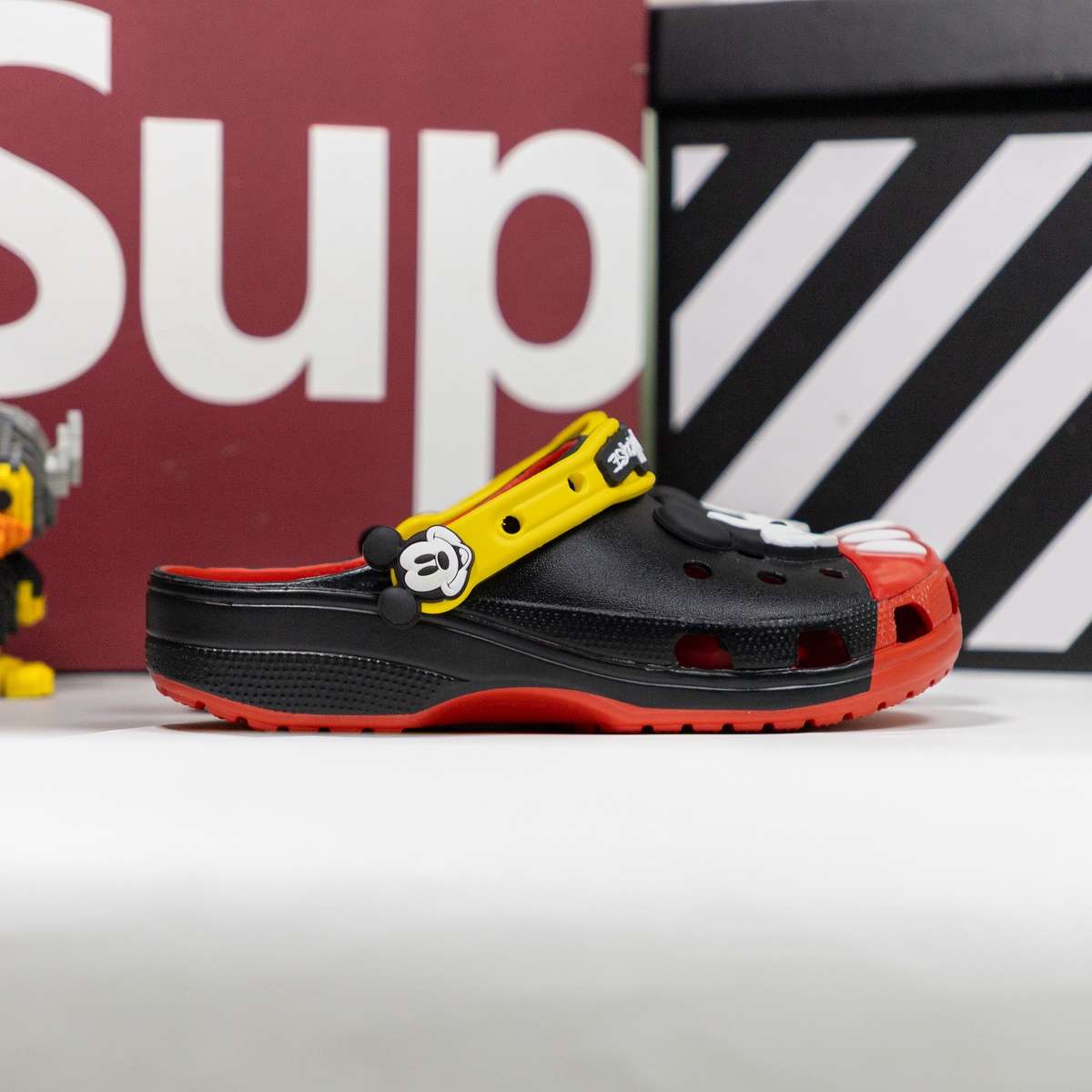 Dép Sục Crocs Classic Clog Toddler Mickey Mouse Chuột